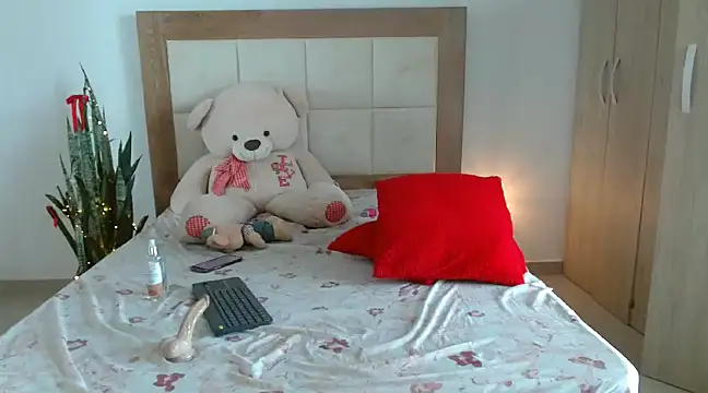 HELLEN SWEET6 online show from 12/04/24, 04:05
