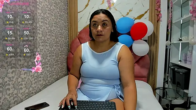 valeria rivera1 online show from 07/14/26, 12:11