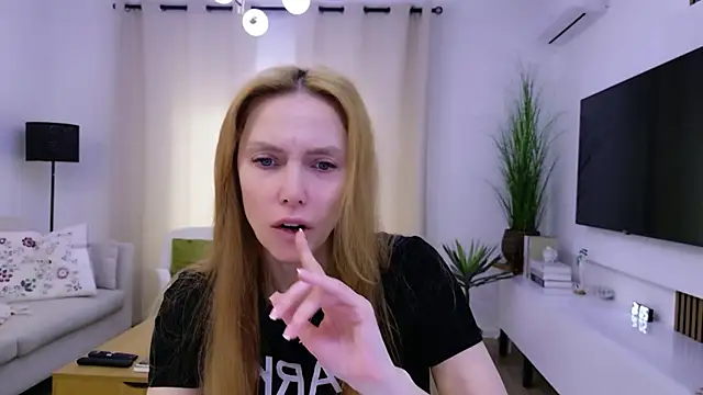 Love Call online show from 06/12/26, 06:34