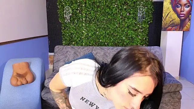 mei sweetcat online show from 12/03/25, 11:30