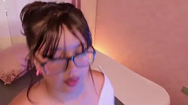 Snapshot of missy_taylor_ chatting on 09/18/25, 08:33 missy taylor online show from 09/18/25, 08:33