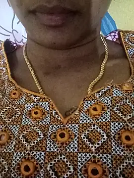 Snapshot of Ambika01 chatting on 09/15/25, 05:29 Ambika01 online show from 09/15/25, 05:29