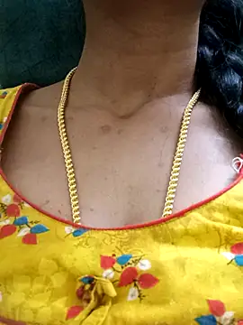 Snapshot of Ambika01 chatting on 09/16/25, 01:23 Ambika01 online show from 09/16/25, 01:23