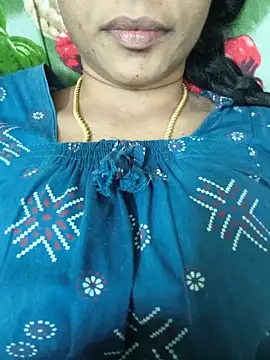 Snapshot of Ambika01 chatting on 06/21/26, 02:08 Ambika01 online show from 06/21/26, 02:08