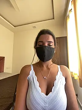 miss lina online show from 02/04/25, 05:21