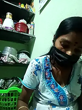 anusiya01 online show from 12/20/24, 05:40