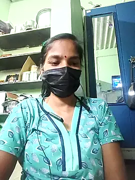 anusiya01 online show from 12/31/24, 06:48