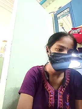 anusiya01 online show from 01/03/25, 06:44