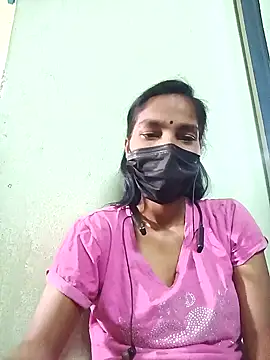 anusiya01 online show from 01/04/25, 06:19