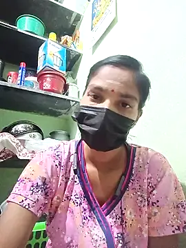 anusiya01 online show from 01/04/25, 02:25