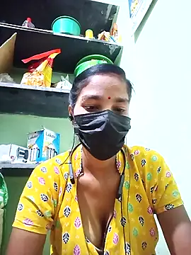 anusiya01 online show from 01/08/25, 03:17