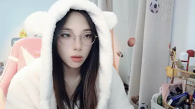 ooo   mimi online show from 12/14/24, 09:29