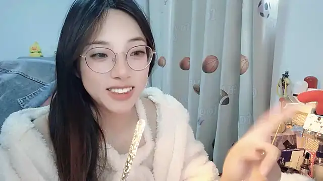 ooo   mimi online show from 12/30/24, 01:58