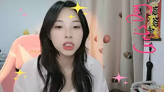 ooo   mimi online show from 03/04/25, 11:40