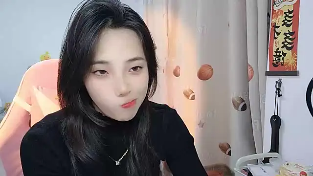 ooo   mimi online show from 03/07/25, 12:45