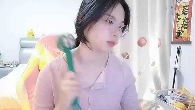 ooo   mimi online show from 03/21/25, 02:07