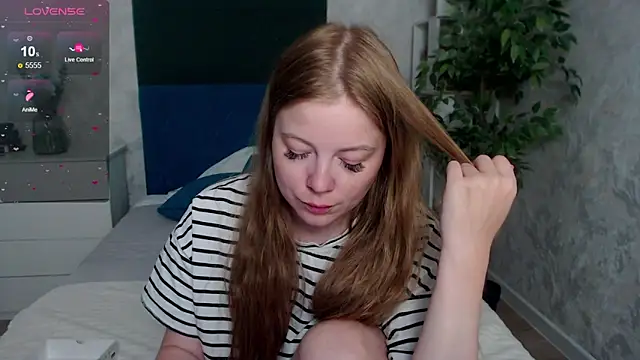 JennyyHot online show from 04/30/26, 07:47