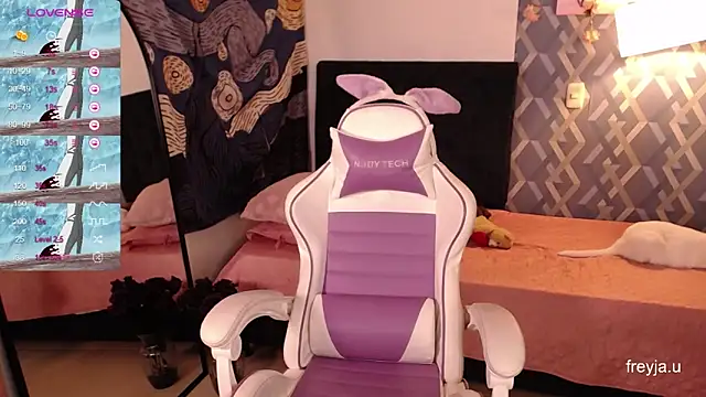 Snapshot of imfreyjauu chatting on 03/16/25, 11:36 imfreyjauu online show from 03/16/25, 11:36