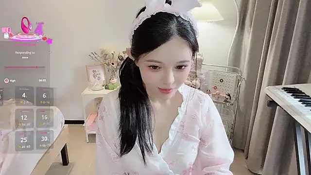 S-wan online show from 10/20/25, 04:35