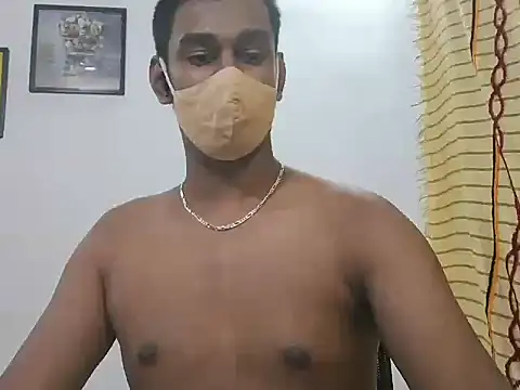 Snapshot of brownguy1234 chatting on 11/11/25, 05:57 brownguy1234 online show from 11/11/25, 05:57