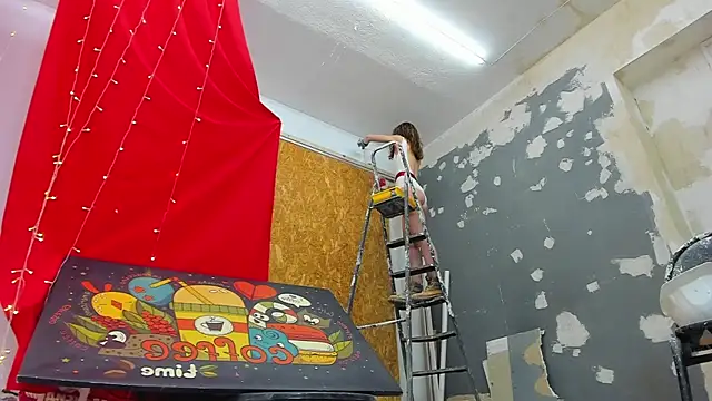 YourSuperModel online show from 12/25/24, 10:28