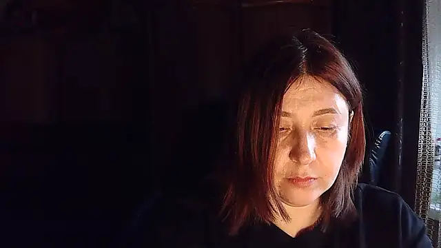 FiireTaliia online show from 01/14/25, 01:06