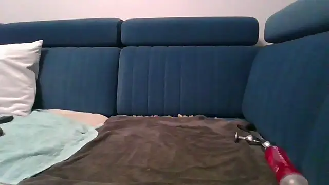 Snapshot of axecoman60 chatting on 03/03/25, 09:26 axecoman60 online show from 03/03/25, 09:26