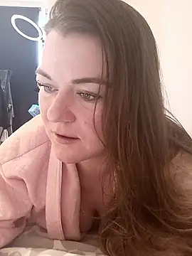 Snapshot of LunikaLunaX chatting on 01/13/26, 12:10 LunikaLunaX online show from 01/13/26, 12:10
