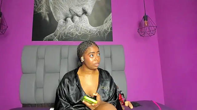 carlota swan online show from 10/10/25, 05:45