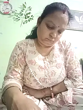 Kavya kapoor online show from 02/05/25, 09:36