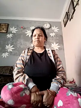 Kavya kapoor online show from 02/14/25, 02:28