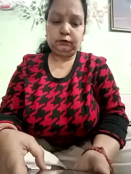 Kavya kapoor online show from 02/14/25, 07:28