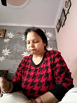 Kavya kapoor online show from 02/15/25, 04:03