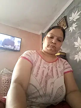 Kavya kapoor online show from 09/26/25, 01:31