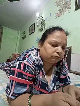 Kavya kapoor online show from 06/10/26, 08:35