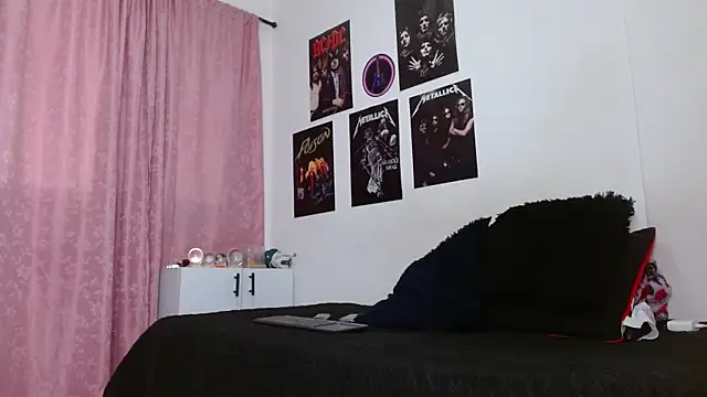 scarlett  morgan online show from 10/11/25, 01:31