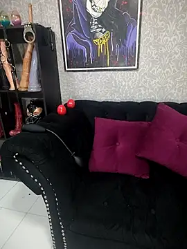 CamiilaMarti online show from 06/11/26, 10:30
