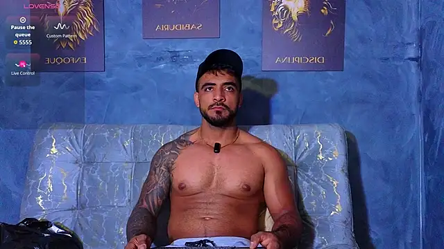 ERIC HARRISON online show from 10/12/25, 01:26