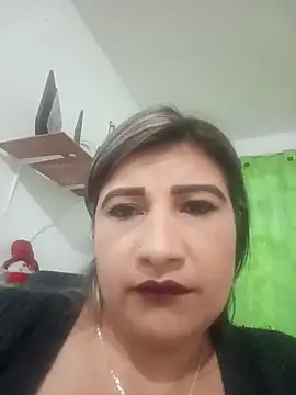 Hannahcandyy online show from 01/02/25, 10:44
