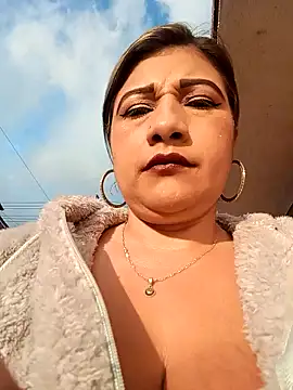 Hannahcandyy online show from 01/07/25, 10:19