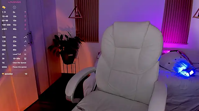 Kendall Bunnyy online show from 12/03/24, 02:05