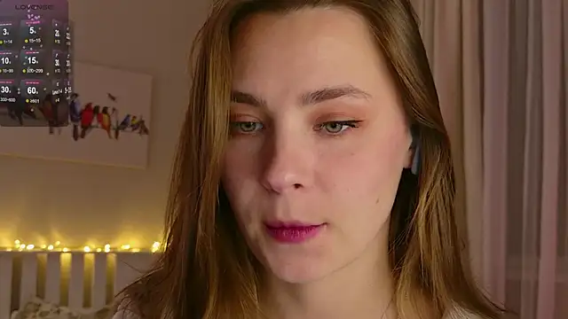 Pink SeaGul online show from 09/21/25, 05:03