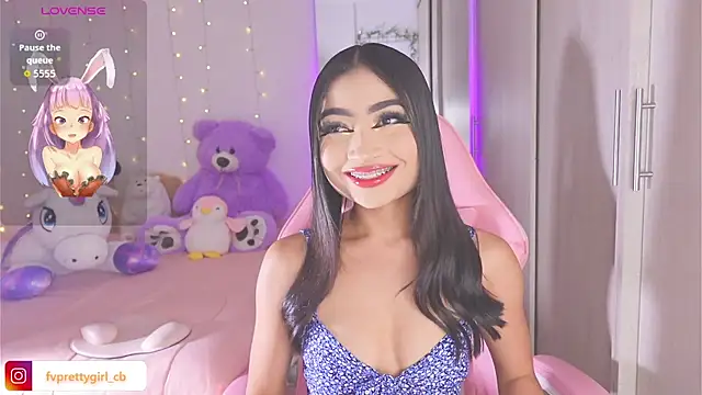 Snapshot of urfavprettygirl chatting on 11/10/25, 06:12 urfavprettygirl online show from 11/10/25, 06:12