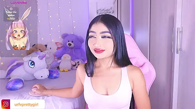 urfavprettygirl online show from 06/26/26, 06:40