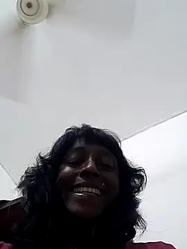 mamakarma1403 online show from 02/02/25, 03:32