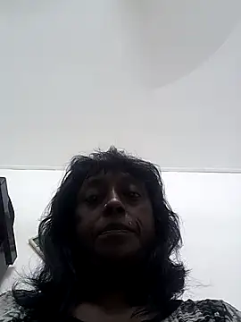 mamakarma1403 online show from 02/14/25, 11:20
