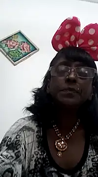 mamakarma1403 online show from 02/17/25, 03:04