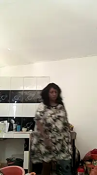 mamakarma1403 online show from 02/18/25, 02:16