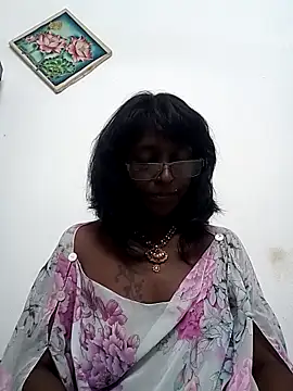 mamakarma1403 online show from 02/18/25, 05:20