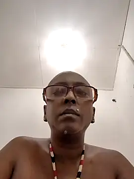 mamakarma1403 online show from 05/21/26, 02:18
